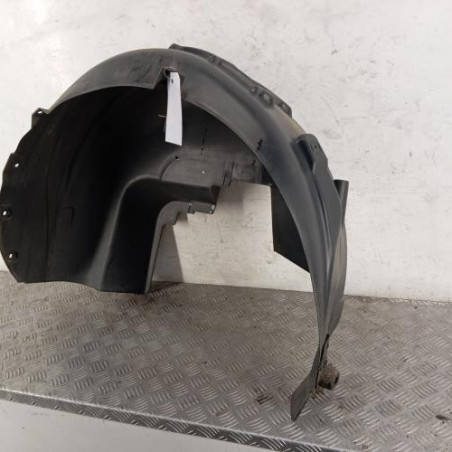 Pare boue arriere droit PEUGEOT 5008 2