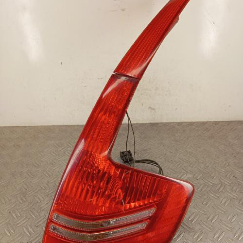 Feu arriere principal droit (feux) CITROEN C4 1 Feu arriere principal droit (feux) CITROEN C4 1