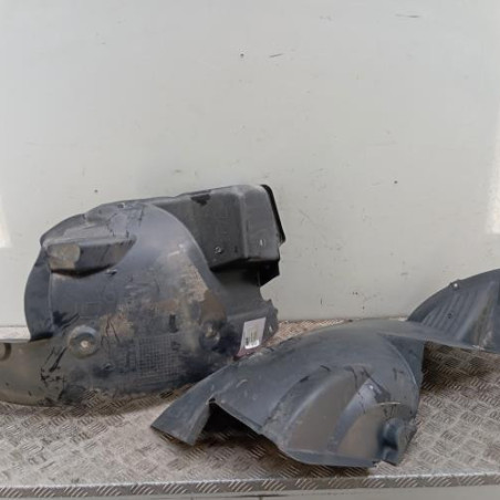 Pare boue avant gauche RENAULT MASTER 3