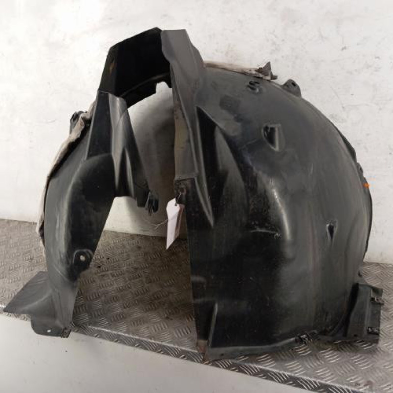 Pare boue avant gauche PEUGEOT 5008 2