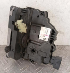Serrure avant gauche OPEL CORSA D