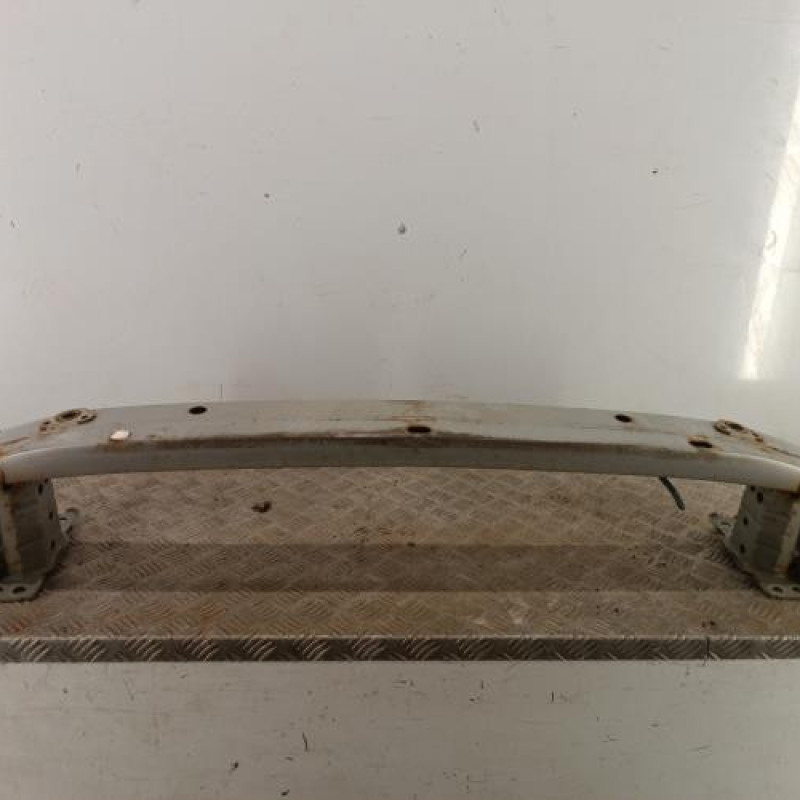 Renfort pare choc avant (traverse) TOYOTA AURIS 1