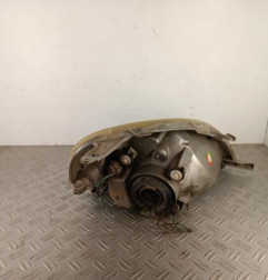 Optique avant principal gauche (feux)(phare) TOYOTA YARIS 1