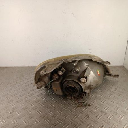 Optique avant principal gauche (feux)(phare) TOYOTA YARIS 1