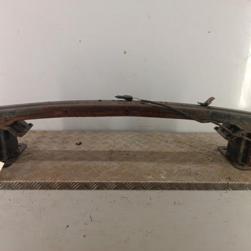 Renfort pare choc avant (traverse) FORD FIESTA 5 Renfort pare choc avant (traverse) FORD FIESTA 5