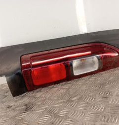 Feu arriere principal gauche (feux) RENAULT TRAFIC 3 MOYEN