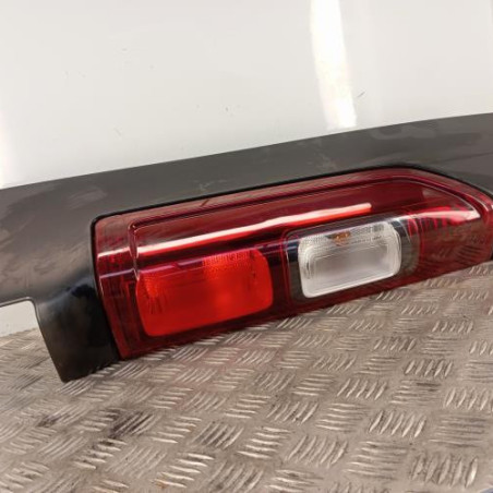 Feu arriere principal gauche (feux) RENAULT TRAFIC 3 MOYEN