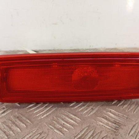 Feu arriere stop central RENAULT TRAFIC 3 MOYEN Photo n°1