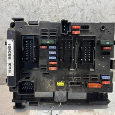 Boitier servitude moteur (BSM) PEUGEOT 206+ Photo n°1