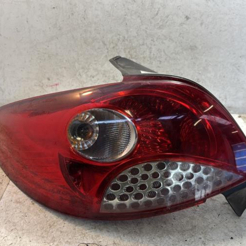 Feu arriere principal gauche (feux) PEUGEOT 206+ Feu arriere principal gauche (feux) PEUGEOT 206+