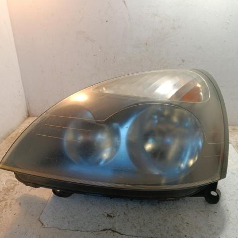 Optique avant principal gauche (feux)(phare) RENAULT CLIO 2