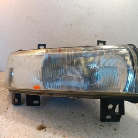 Optique avant principal droit (feux)(phare) RENAULT MASTER 2 Photo n°1
