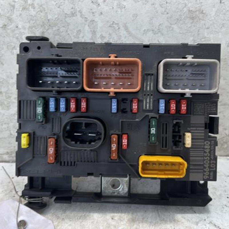 Boitier servitude moteur (BSM) CITROEN C3 1 Boitier servitude moteur (BSM) CITROEN C3 1