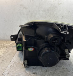 Optique avant principal droit (feux)(phare) FORD FIESTA 5