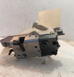 Serrure avant gauche PEUGEOT 2008 1