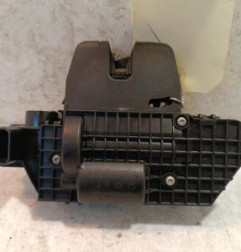 Serrure de hayon PEUGEOT 2008 1