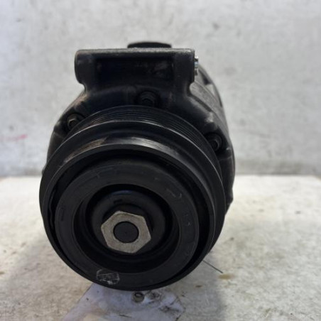 Compresseur clim VOLKSWAGEN CRAFTER 1 Photo n°1