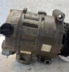Compresseur clim VOLKSWAGEN CRAFTER 1 Photo n°4