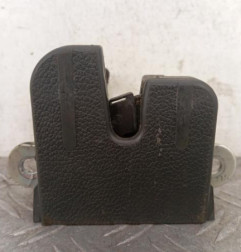 Serrure de hayon VOLKSWAGEN GOLF 5 Photo n°1