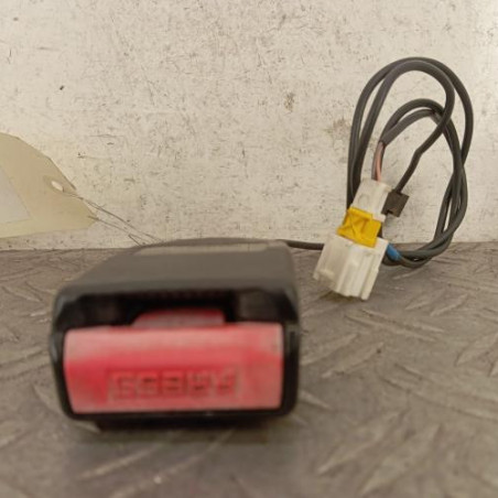 Attache ceinture avant gauche PEUGEOT 206