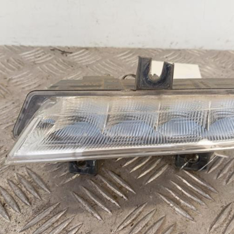 Feu diurne avant gauche RENAULT CLIO 4