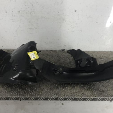 Pare boue avant gauche RENAULT CLIO 2 CAMPUS