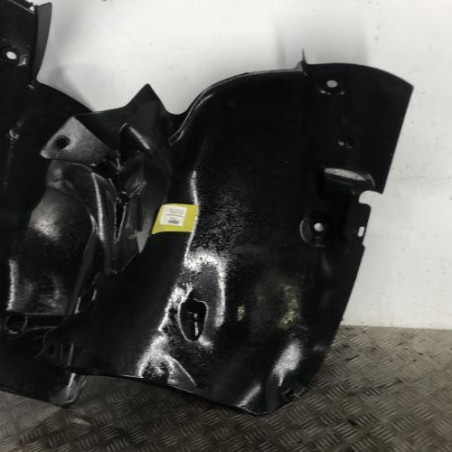 Pare boue avant droit RENAULT GRAND SCENIC 2