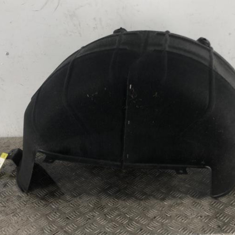 Pare boue arriere gauche MERCEDES VITO 447 Pare boue arriere gauche MERCEDES VITO 447