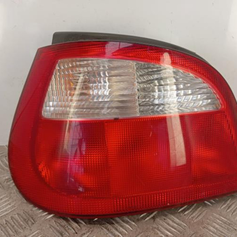 Feu arriere principal gauche (feux) RENAULT MEGANE 1