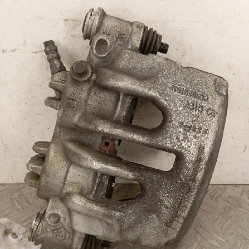 Etrier avant gauche (freinage) RENAULT MASTER 3 Etrier avant gauche (freinage) RENAULT MASTER 3
