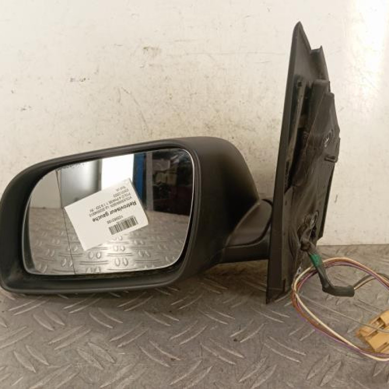 Retroviseur gauche VOLKSWAGEN POLO 4