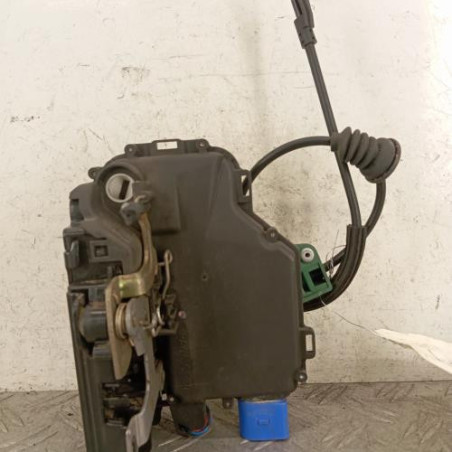 Serrure avant droit VOLKSWAGEN POLO 4