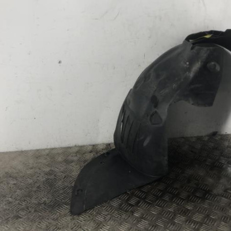 Pare boue avant droit PEUGEOT 206