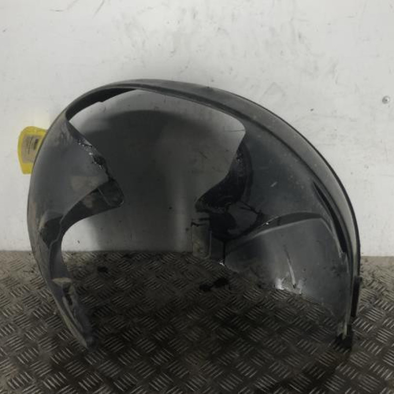 Pare boue avant droit FORD FIESTA 5 Pare boue avant droit FORD FIESTA 5