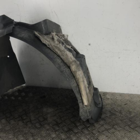 Pare boue avant gauche PEUGEOT 407