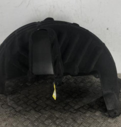 Pare boue arriere gauche FORD PUMA 2 Photo n°1