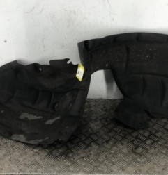 Pare boue avant gauche RENAULT SCENIC 3 Photo n°1