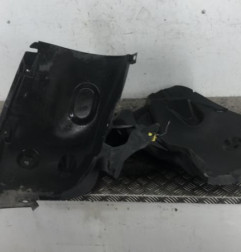 Pare boue avant droit RENAULT MEGANE 3 Photo n°4