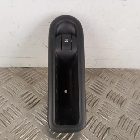 Interrupteur de leve vitre avant droit RENAULT TWINGO 2 Photo n°1