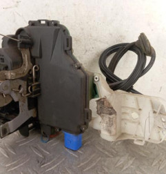 Serrure arriere droit VOLKSWAGEN POLO 4