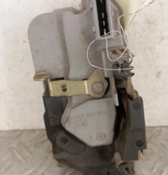 Serrure arriere droit PEUGEOT 206