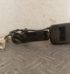 Attache ceinture avant gauche PEUGEOT 206