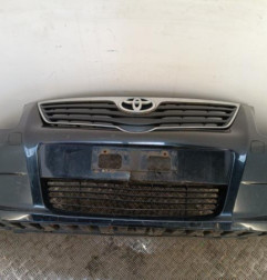 Pare choc avant TOYOTA AVENSIS 3 Photo n°1