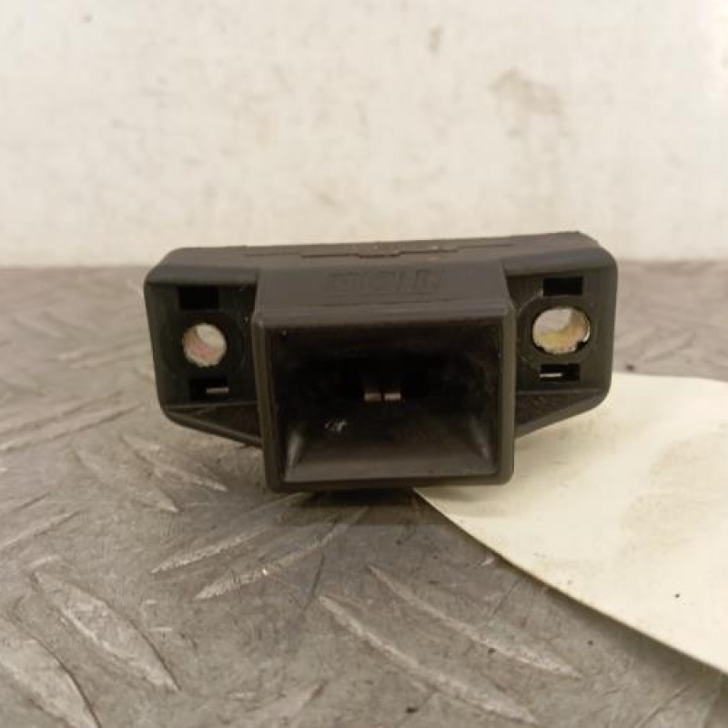 Serrure de hayon RENAULT TWINGO 1 Serrure de hayon RENAULT TWINGO 1
