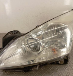 Optique avant principal gauche (feux)(phare) PEUGEOT 5008 1
