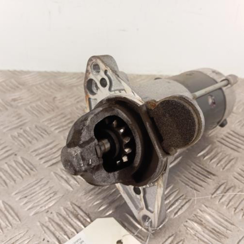 Demarreur RENAULT TRAFIC 3 MOYEN Demarreur RENAULT TRAFIC 3 MOYEN