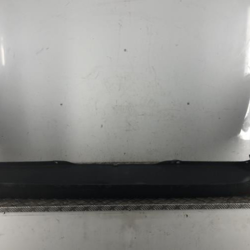 Pare choc arriere MERCEDES VITO 447