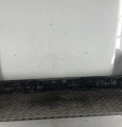 Pare choc arriere MERCEDES VITO 639 Photo n°6