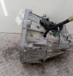 Boite de vitesses RENAULT TRAFIC 3 MOYEN