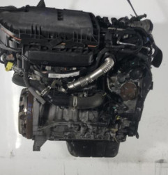 Moteur PEUGEOT 208 1 Photo n°1